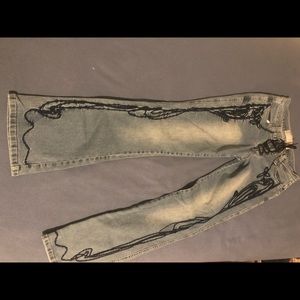 Crest Embellished jeans